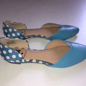 Francesca’s Collection Polka dot flats